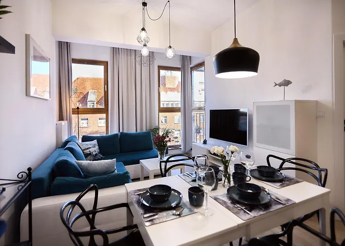 Golden Hour Apartments - Platan Tower